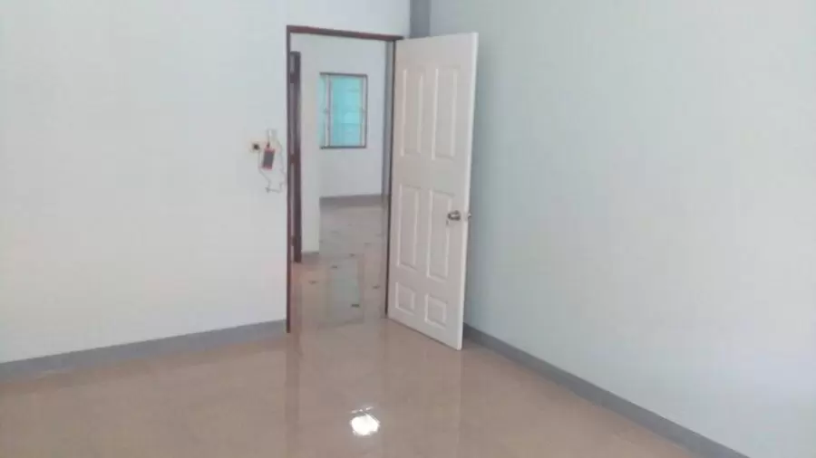 ขายถูก บ้านทาวน์เฮ้าส์ชั้นเดียว 23ตรว หมู่บ้านมงคล9 ต เนินพระ อ เมือง จ ระยอง