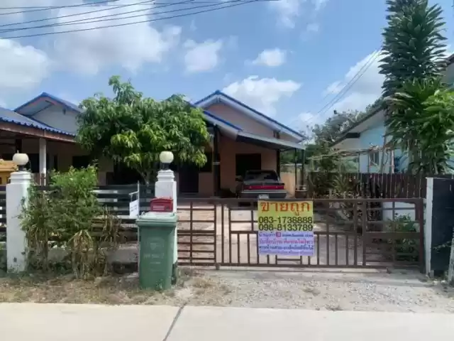 ขายถูก บ้านปลูกสร้างเอง พื้นที่ 62 ตรว หมู่บ้านหนองกรับ หมู่3 ต หนองบัว อ บ้านค่าย จ ระยอง ขายต่ำกว่าราคาประเมิน 1 2 แสน ซื้อบ้านมีเงินติดกระเป๋า 