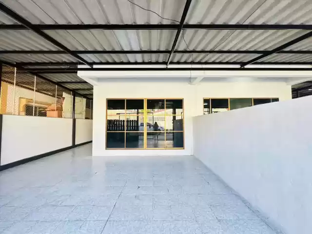 ทาวน์เฮ้าส์2ชั้น 24ตรว หมู่บ้านเฟื่องฟ้า มาบตาพุด จ ระยอง