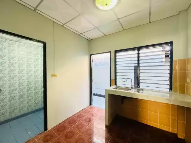 ทาวน์เฮ้าส์2ชั้น 24ตรว หมู่บ้านเฟื่องฟ้า มาบตาพุด จ ระยอง