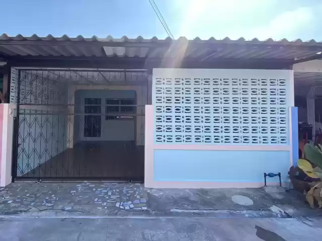 ทาวน์เฮ้าส์ชั้นเดียว หมู่บ้านเฟื่องฟ้า ต มาบตาพุด อ เมือง จ ระยอง