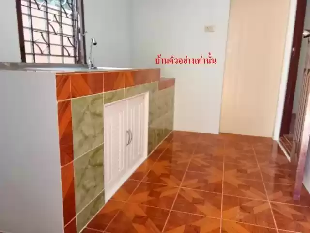 บ้านเดี่ยวชั้นเดียว หมู่บ้านชมวิว ซอย9 บ้านฉาง จ ระยอง ติดแบ็คลิสก็ซื้อได้ ขายต่ำกว่าประเมิน