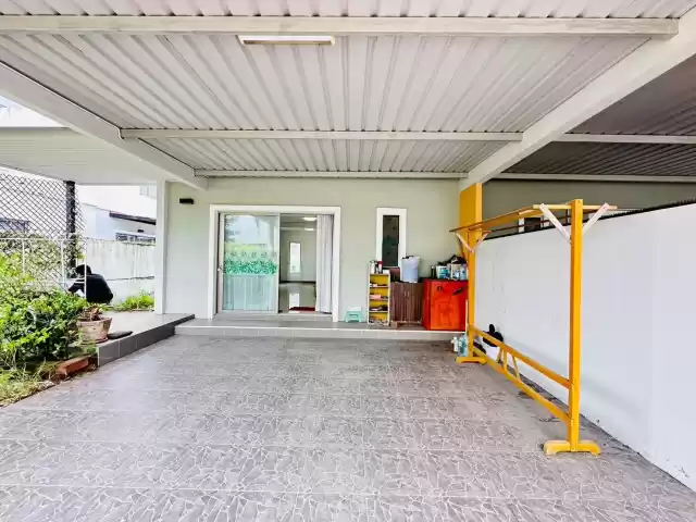 บ้านแฝด2ชั้น หมู้บ้าน เดอะไลฟ์ การ์เด้นโฮม ต โรงโป๊ะ อ บางละมุง จ ชลบุรี