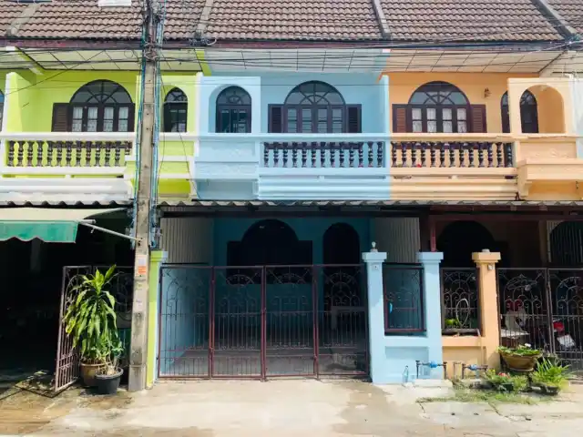 ขาย บ้านทาวน์เฮ้าส์สองชั้น หมู่บ้านเบญจพร ต มาบตาพุด อ เมือง จ ระยอง