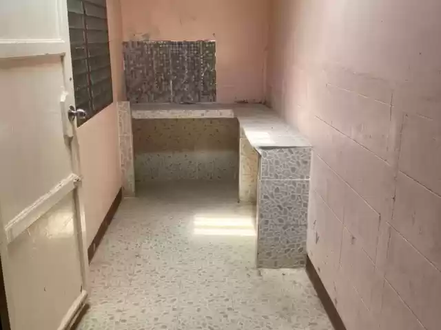 ขายถูก ทาวน์เฮ้าส์ชั้นเดียว 36 ตรว หมู่บ้านสุทธิ์ศักดิ์ ต เชิงเนิน อ เมือง จ ระยอง ขายต่ำกว่าราคาประเมิน 1 แสน ซื้อบ้านมีเงินติดกระเป๋า 