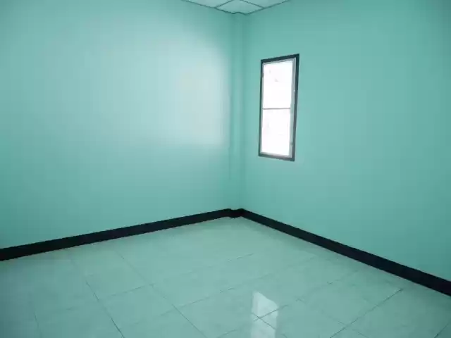 ขายถูก ทาวน์เฮ้า2ชั้น 16 ตรว หมู่บ้านมณีแก้ว ต แสนสุข อ เมือง จ ชลบุรี ขายต่ำกว่าราคาประเมิน 1 แสน ซื้อบ้านมีเงินติดกระเป๋า 